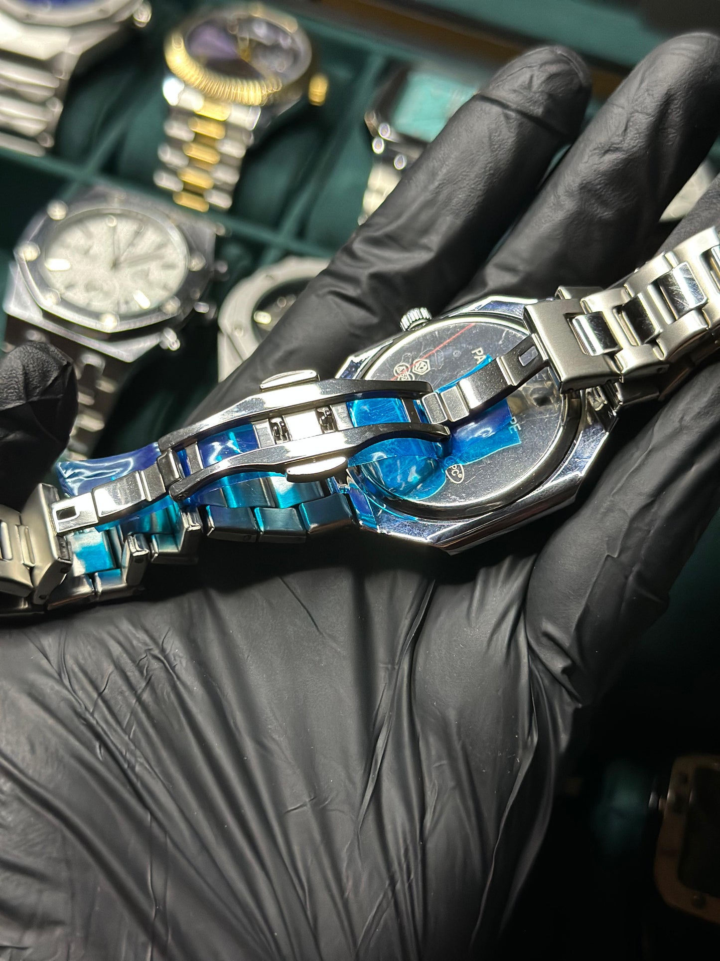 Patek Philip Geneve Black Dial